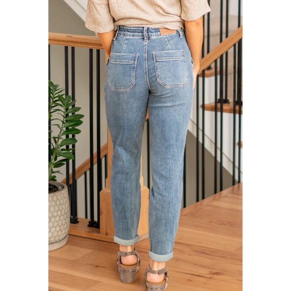 JUDY BLUE SANDY SPRINGS HIGH RISE CUFFED JOGGER - Picture 2 of 6